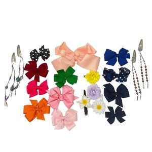 Lot of 20 hair bows/hair accessories